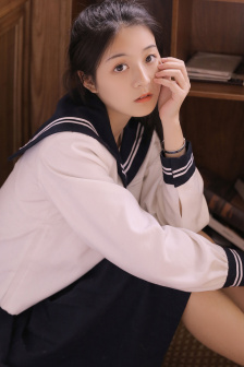 老师洗澡时让我进去摸她那个